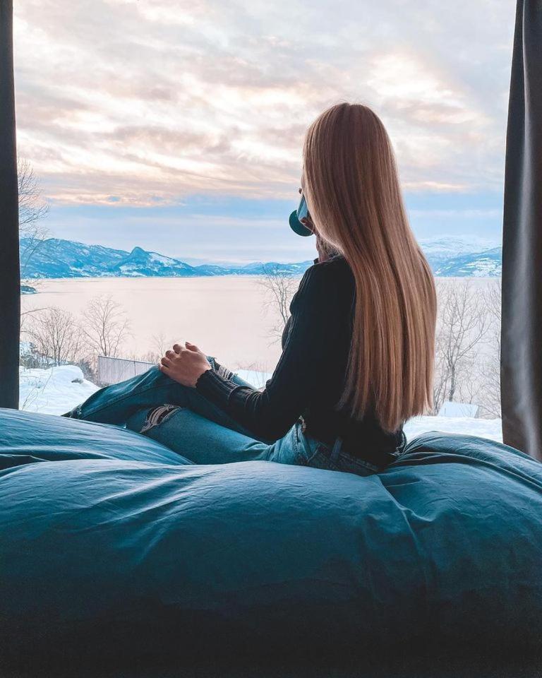 Funkis-cabin In With Fantastic Fjordview Appartement *